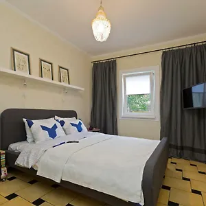  Апартаменты Marta`s Cozy Apartment-комфортабельные Near Airport Kyiv, Central Railway Station